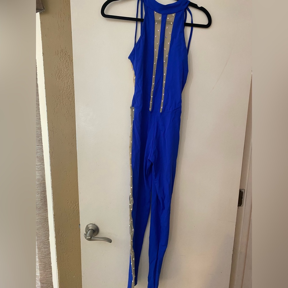 Custom LA dance deigns costume